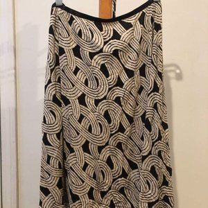 Black & White Ann Taylor Midi Skirt (Large)